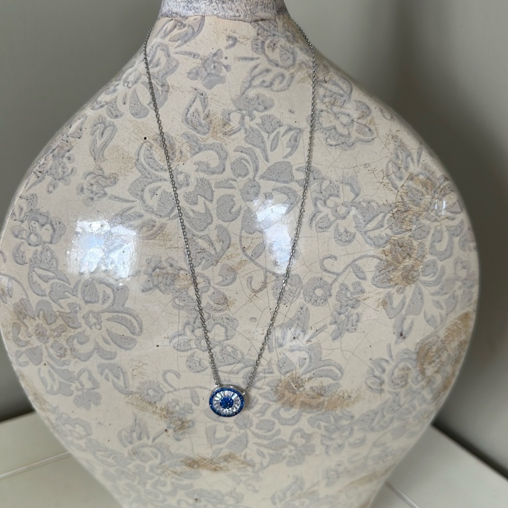 Blue circle pendant necklace.